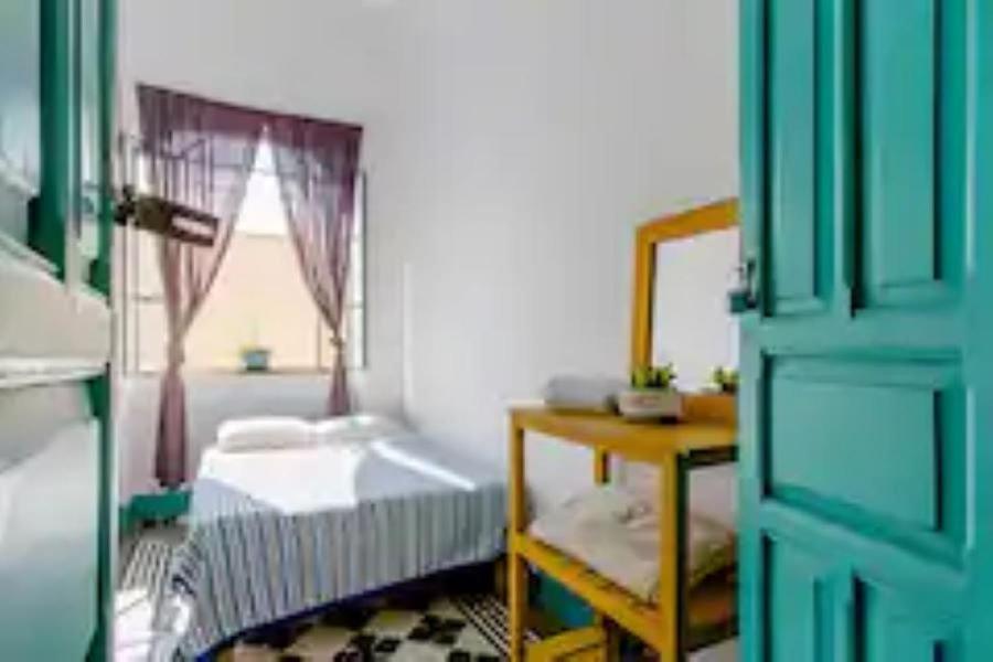 1 Guadalajara Corazon Del Centro Historico Hospedate En Una Casa Antigua En Una Habitacion Sencilla Con Areas Comunes Y Banos Compartidas Luaran gambar